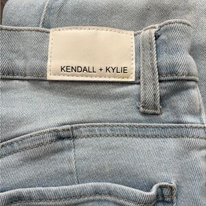 Kendall & Kylie Denim Capri Pants